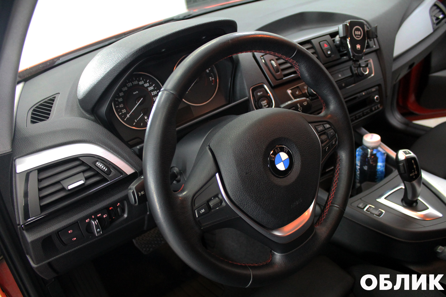 BMW 1-Series — легкая химчистка салона